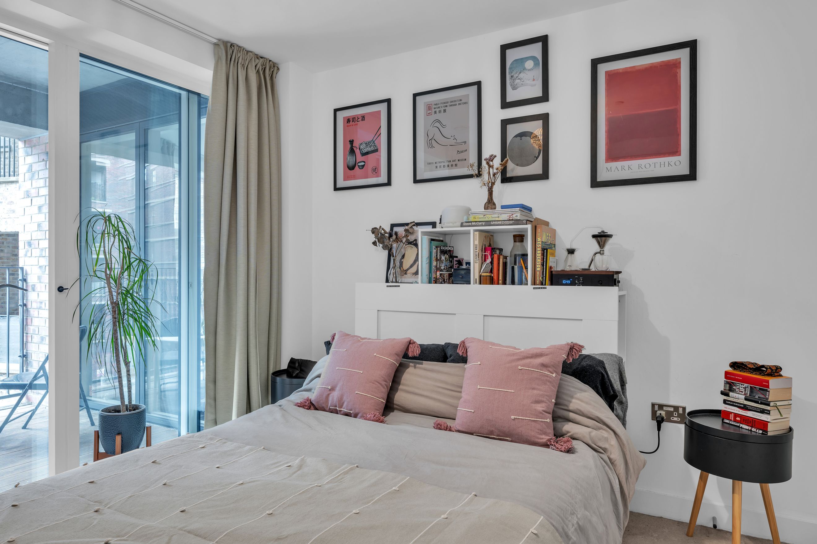 Property photo 8 of 13 for Therm Court, 51 Rookwood  Way