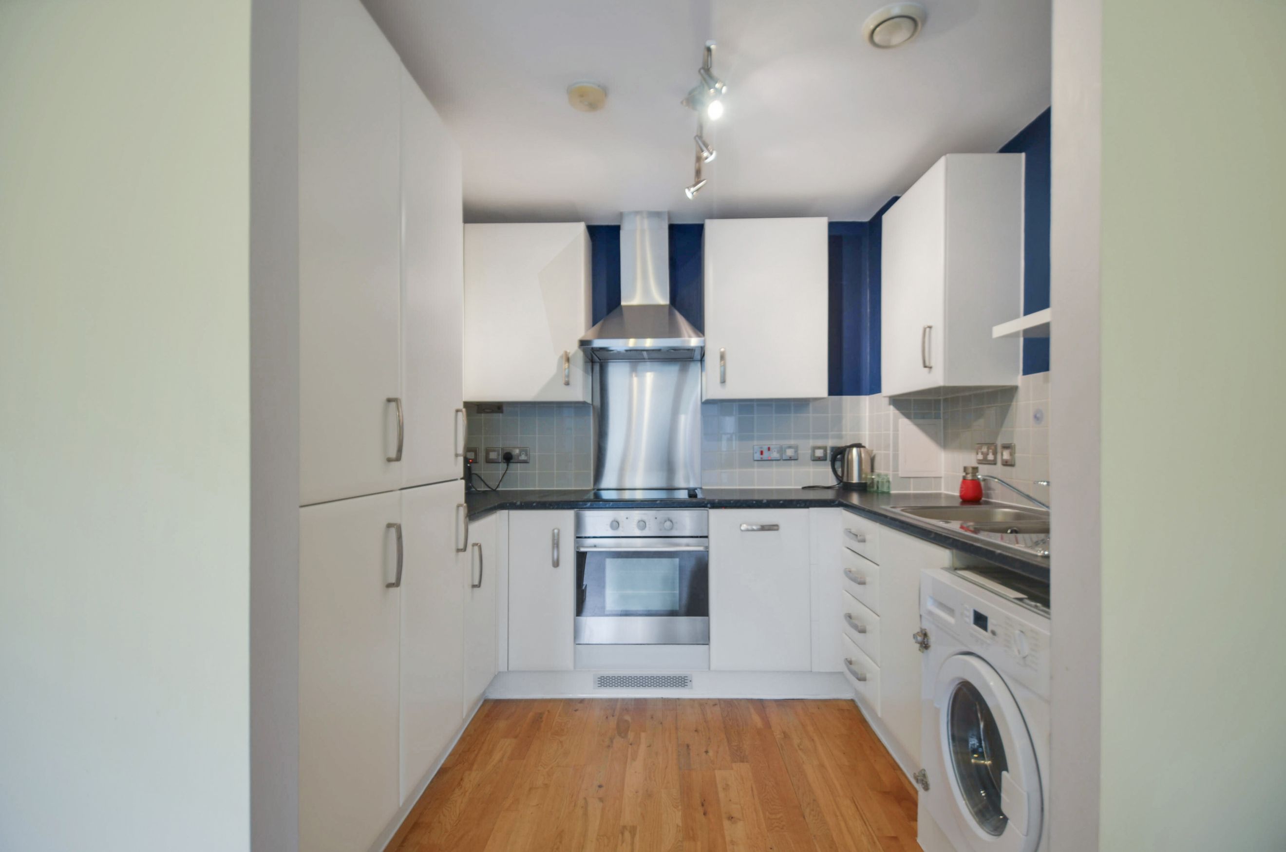 Property photo 5 of 13 for Biggs Square, Felstead Street