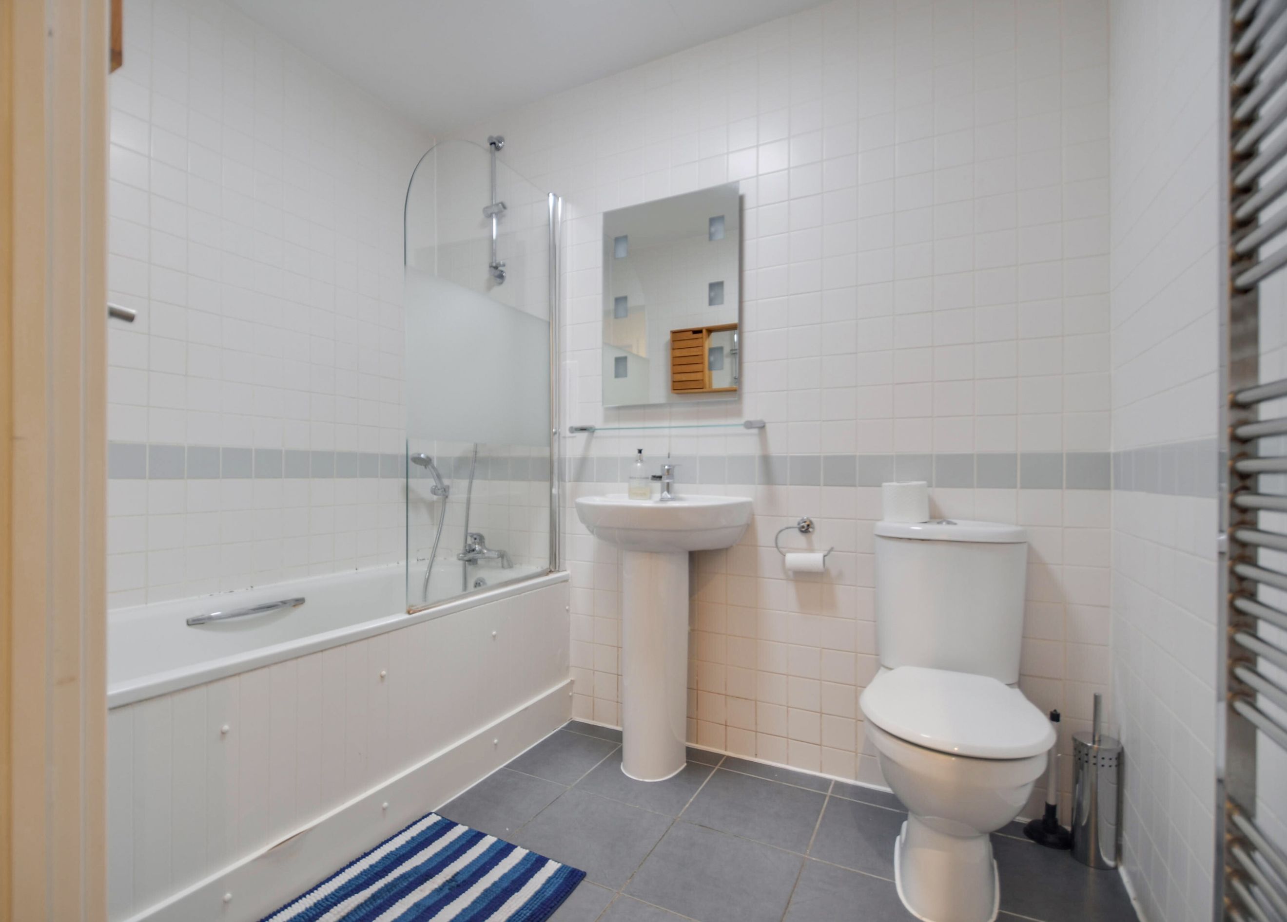 Property photo 12 of 13 for Biggs Square, Felstead Street