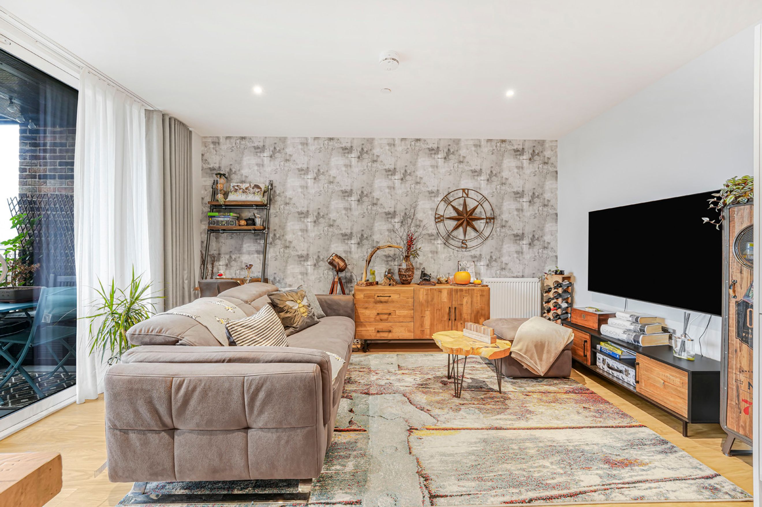 Property photo 5 of 17 for Keel Apartments, Greyhound Parade