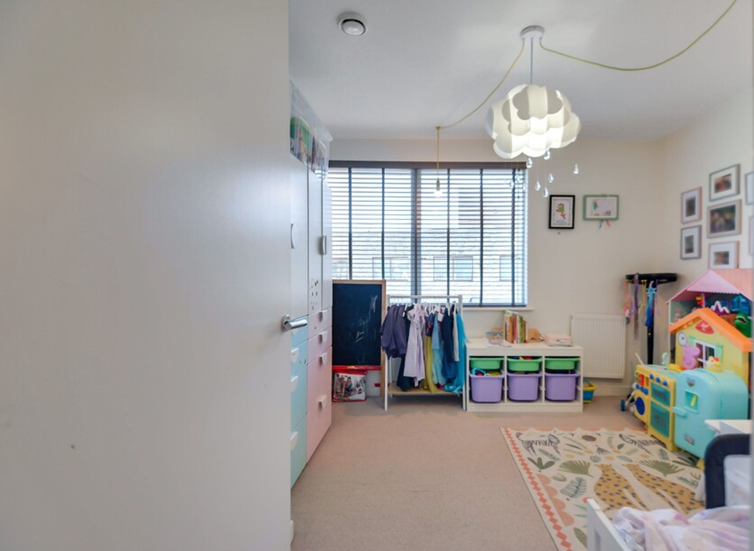 Property photo 13 of 21 for Beatty Court, Kenneth Way