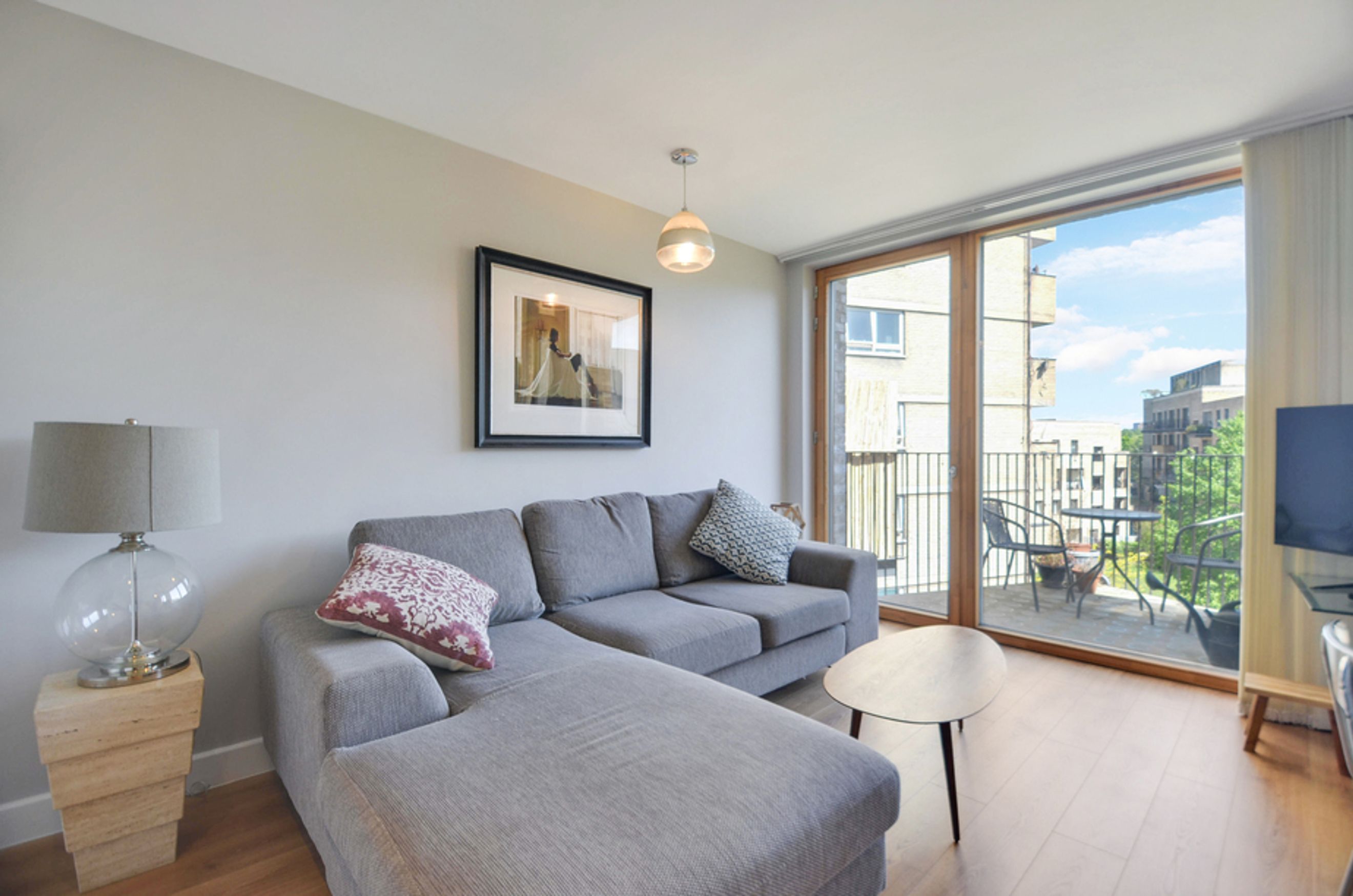 Property photo 5 of 23 for Alestan House, Freston Road