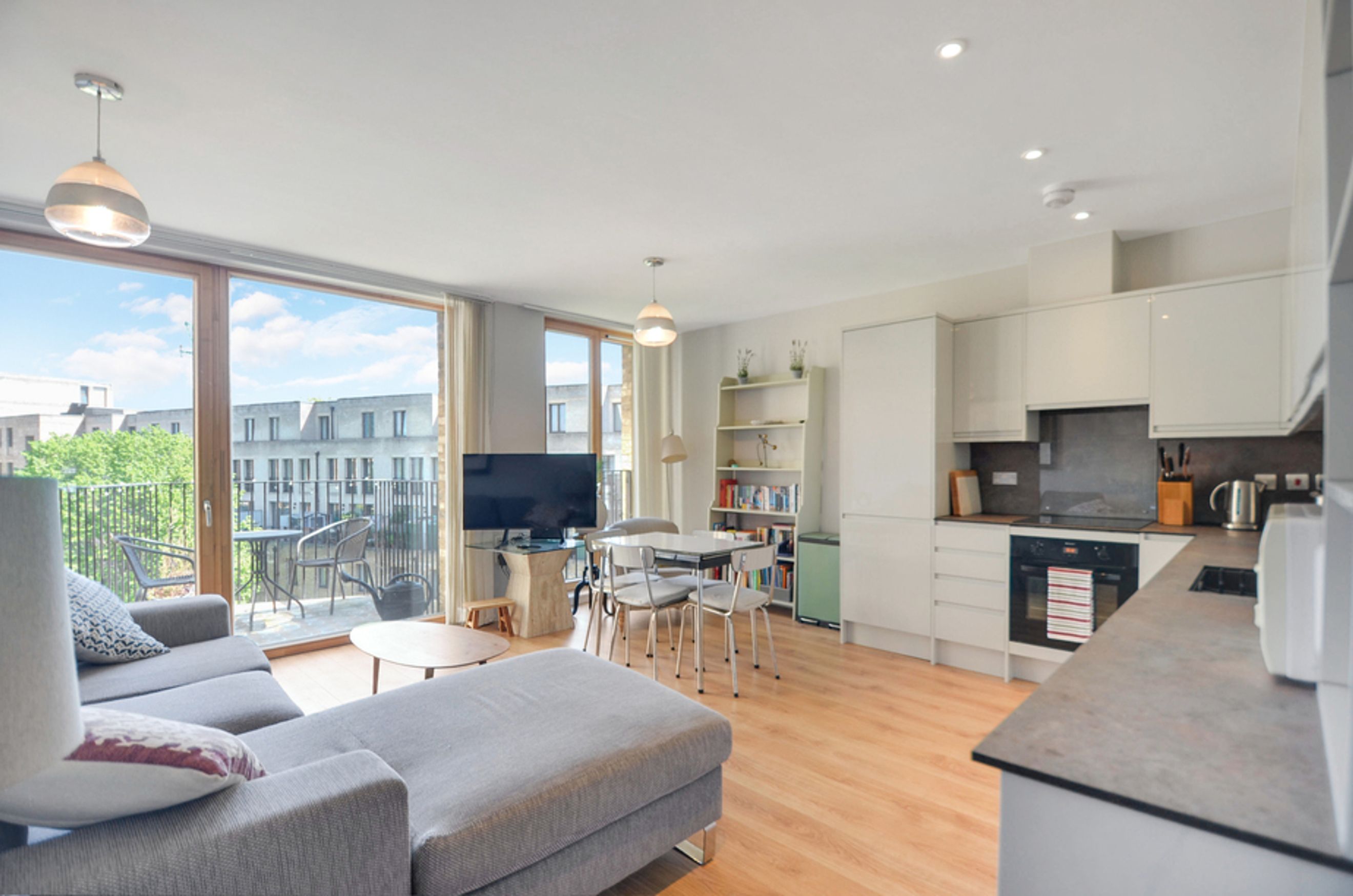 Property photo 1 of 23 for Alestan House, Freston Road