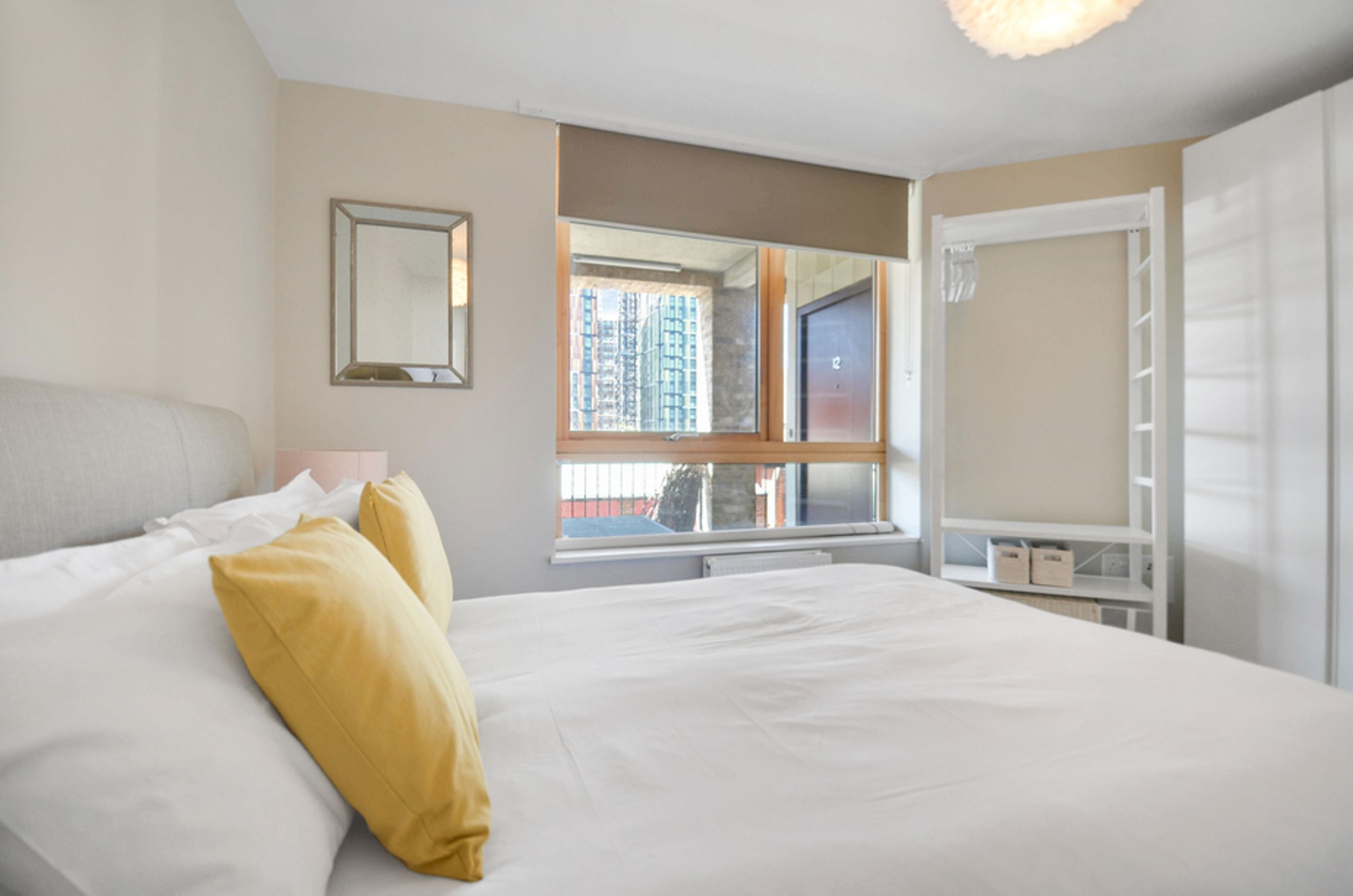 Property photo 11 of 23 for Alestan House, Freston Road