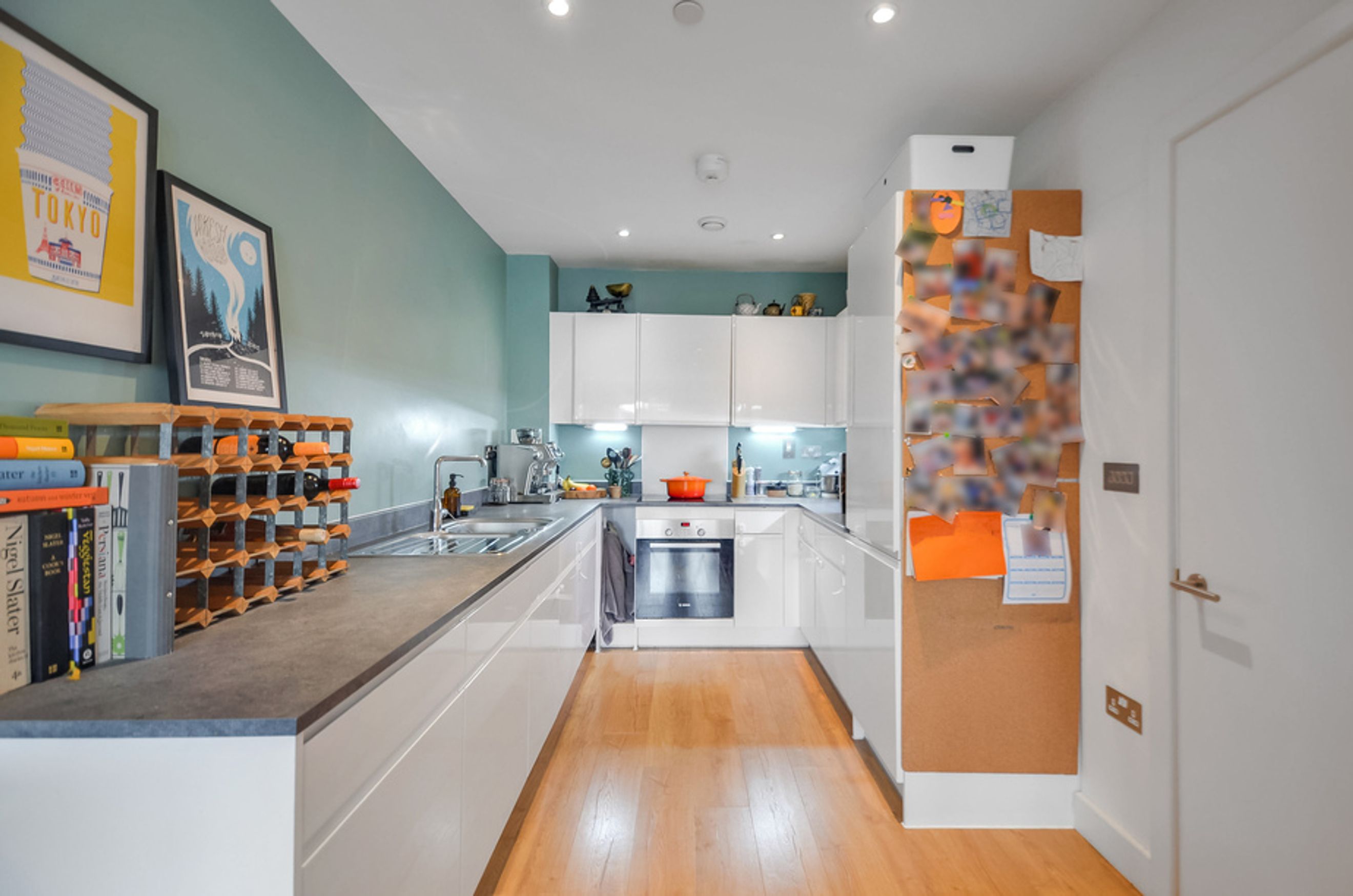 Property photo 5 of 25 for Squire house, 290 Camberwell Road
