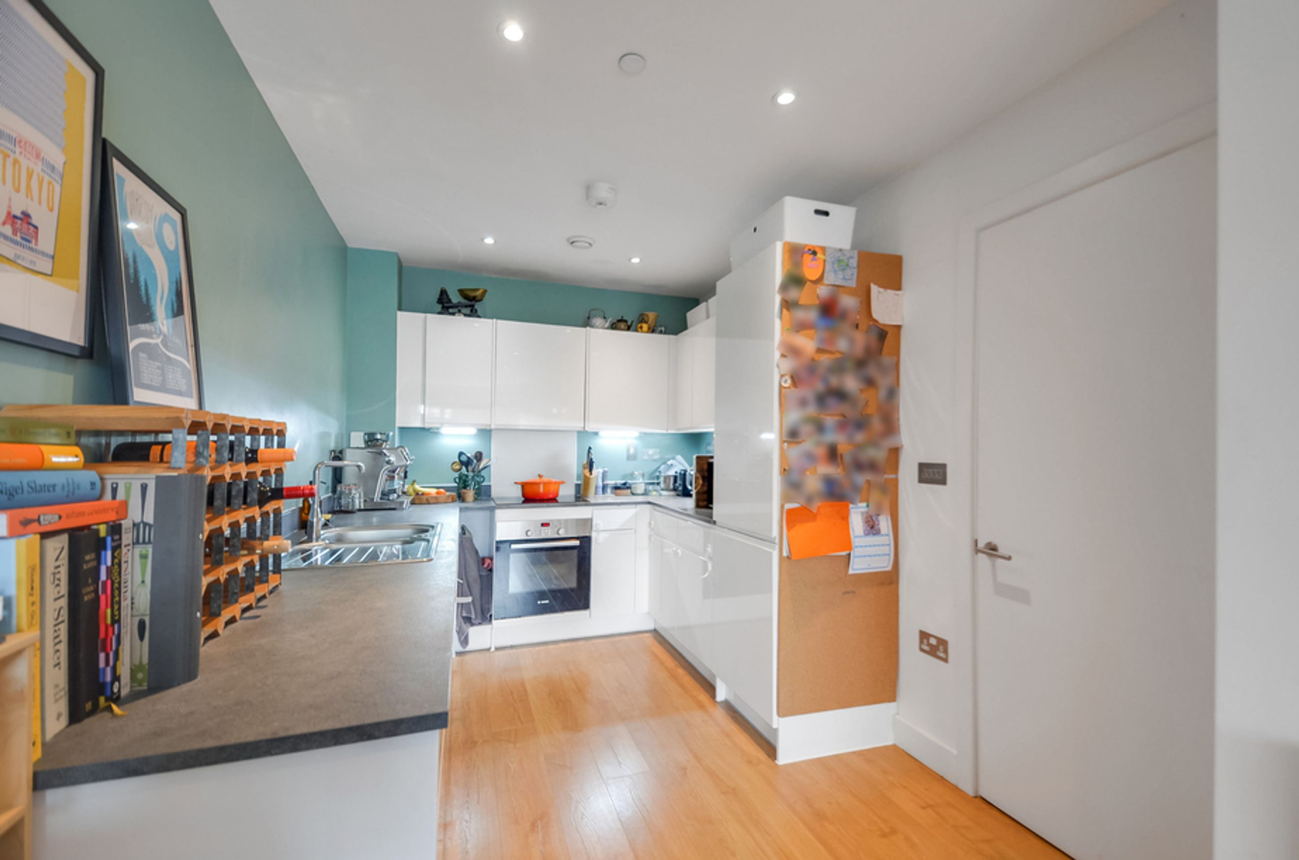 Property photo 4 of 25 for Squire house, 290 Camberwell Road