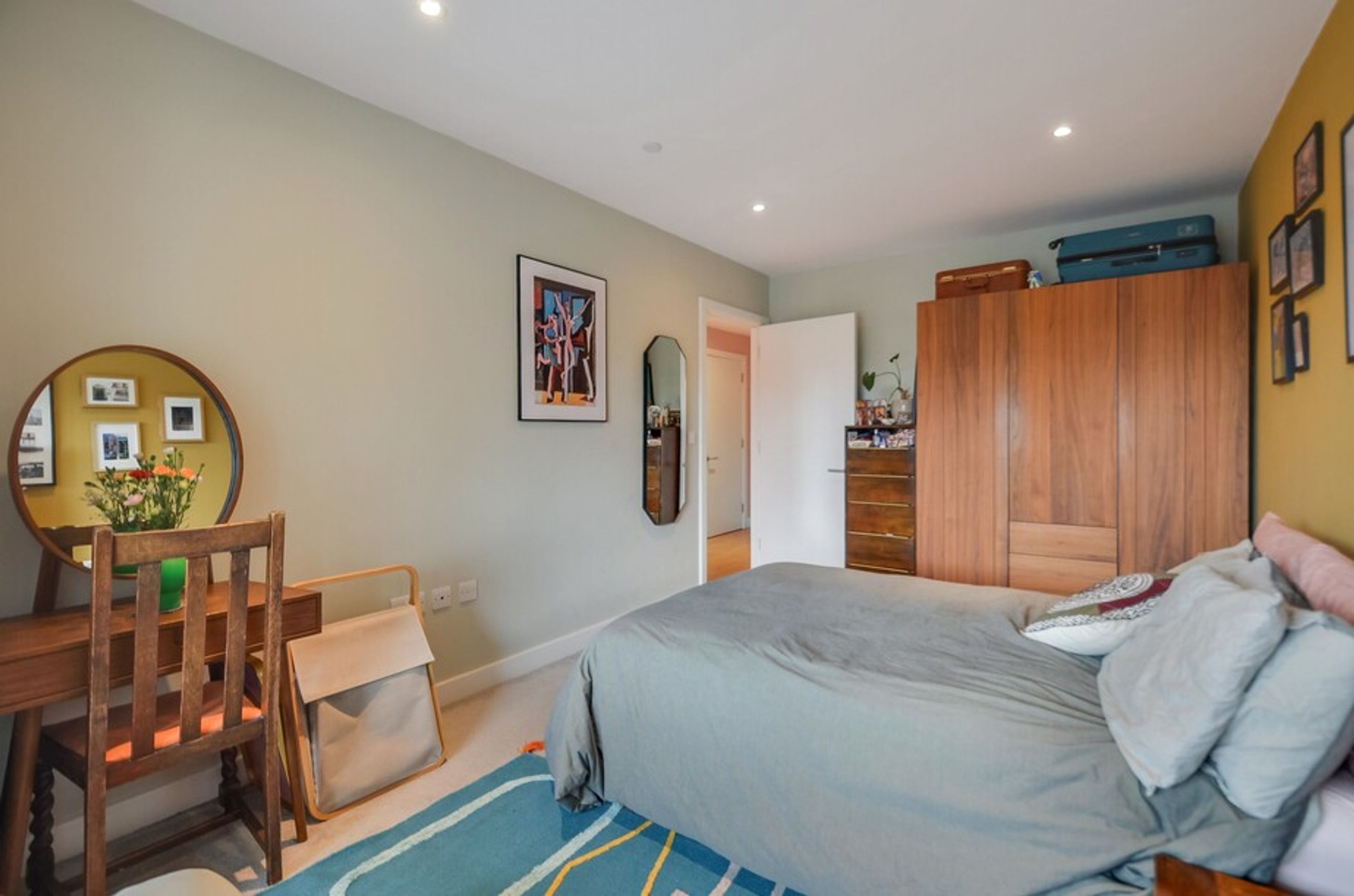 Property photo 11 of 25 for Squire house, 290 Camberwell Road