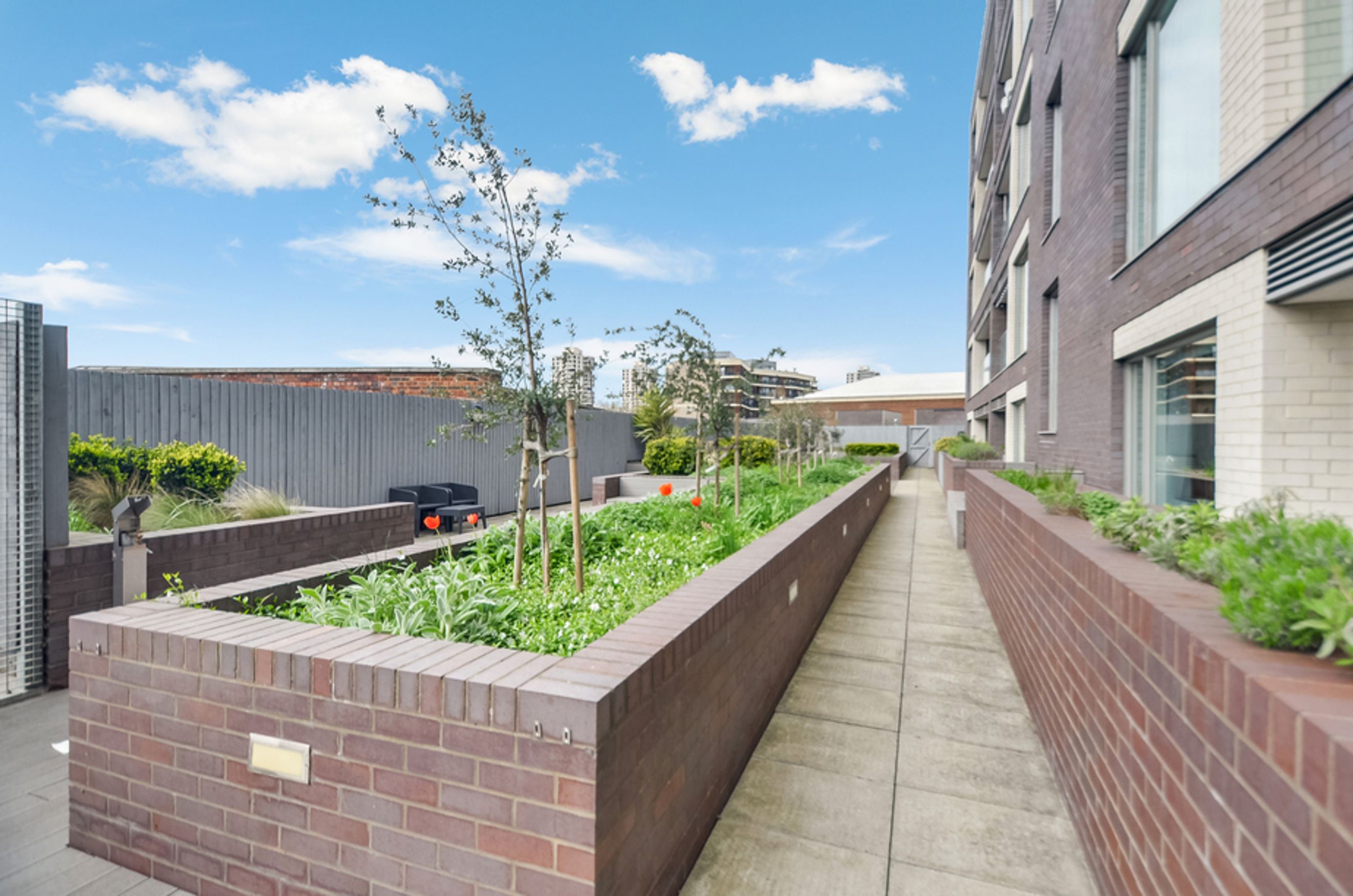 Property photo 21 of 25 for Squire house, 290 Camberwell Road