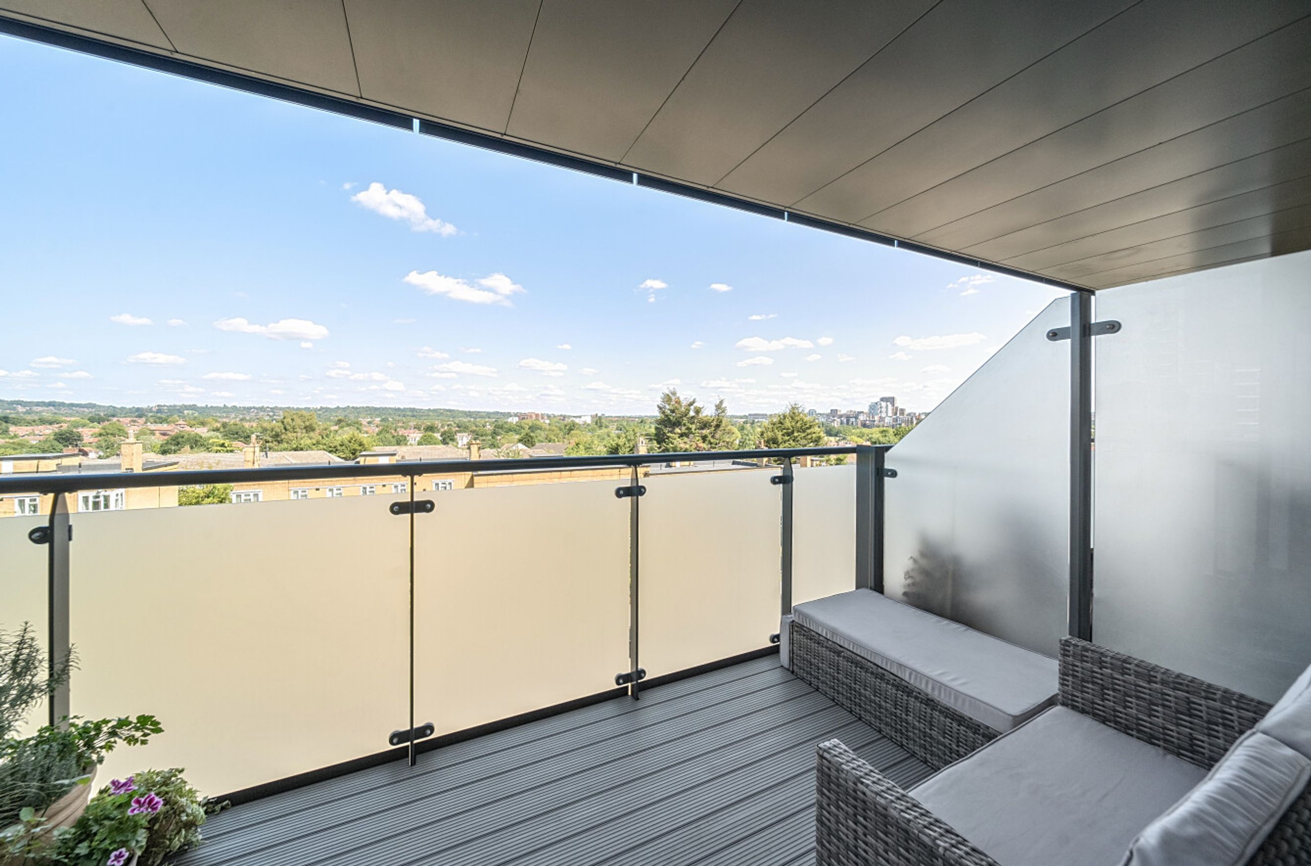 Property photo 20 of 23 for Callier House, Burnt Oak Broadway