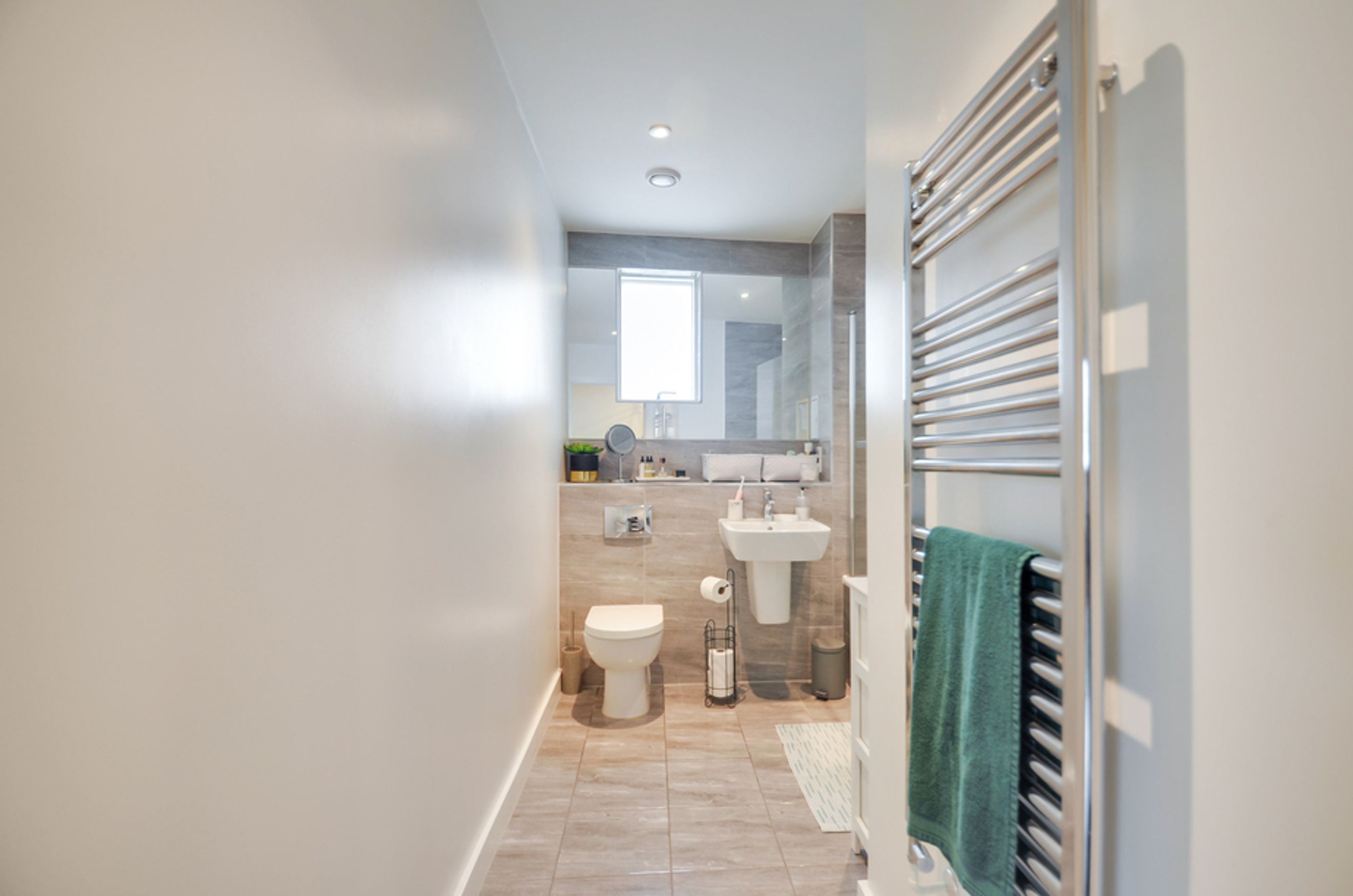 Property photo 21 of 28 for Beatty Court, Kenneth Way