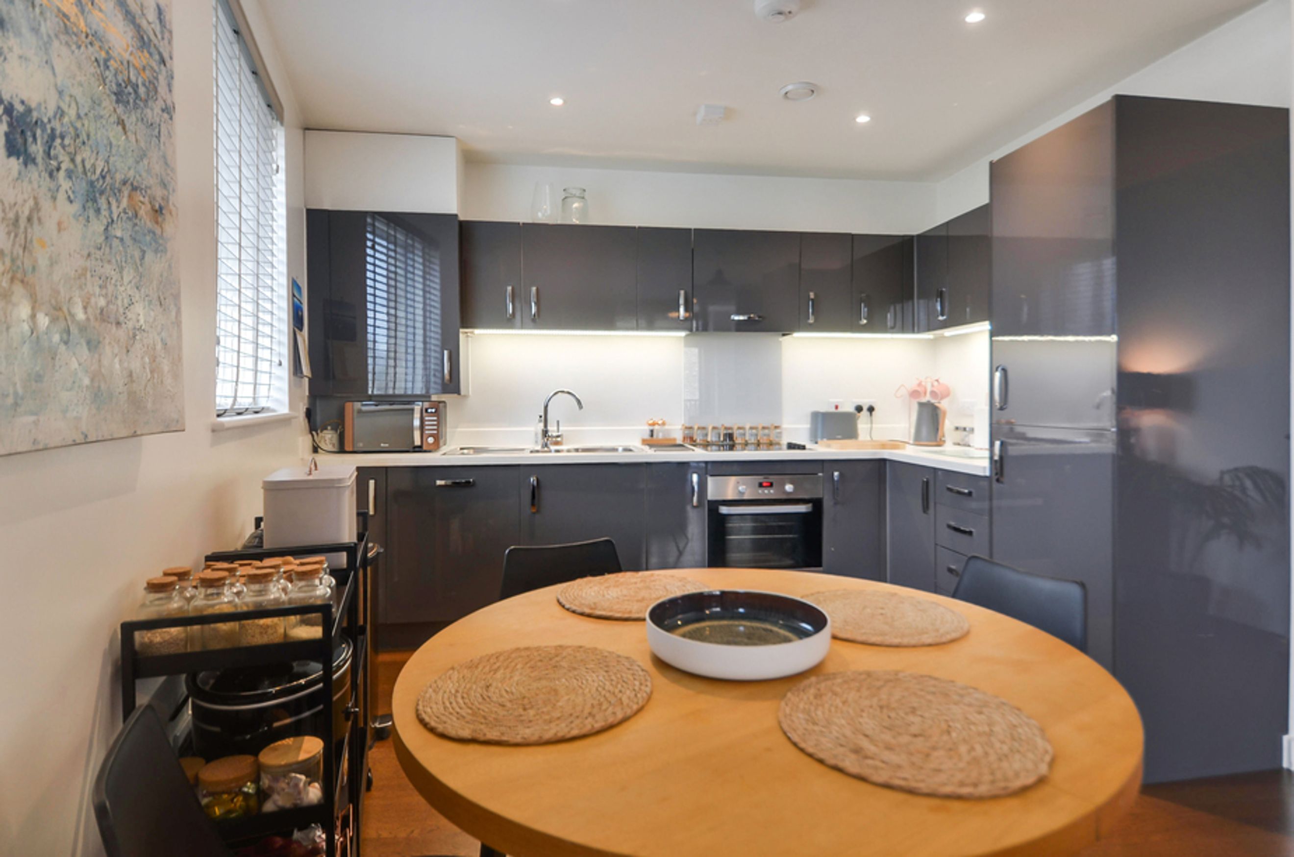 Property photo 9 of 28 for Beatty Court, Kenneth Way