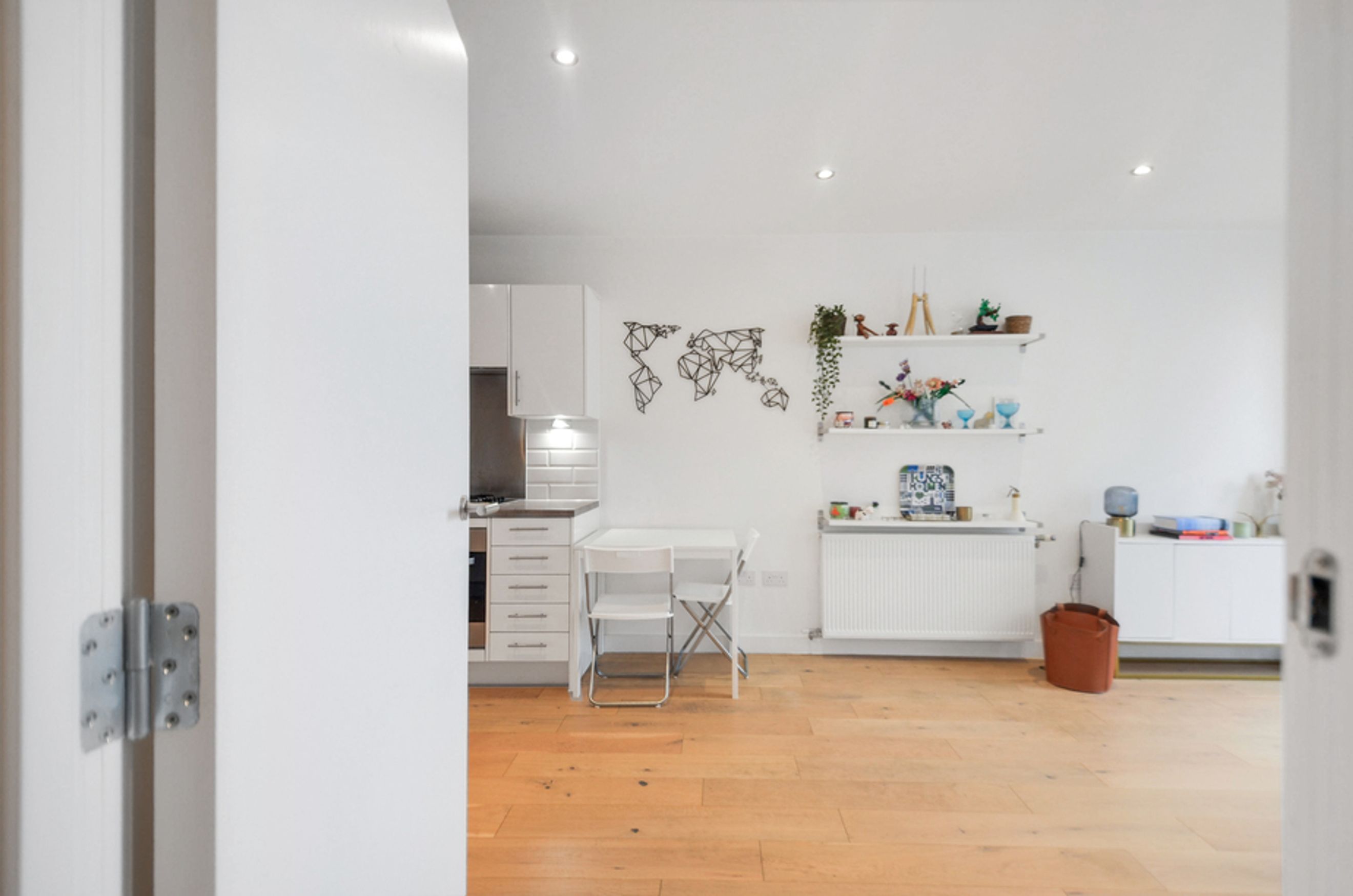 Property photo 5 of 25 for Caledonian Point, 34 Norman Road