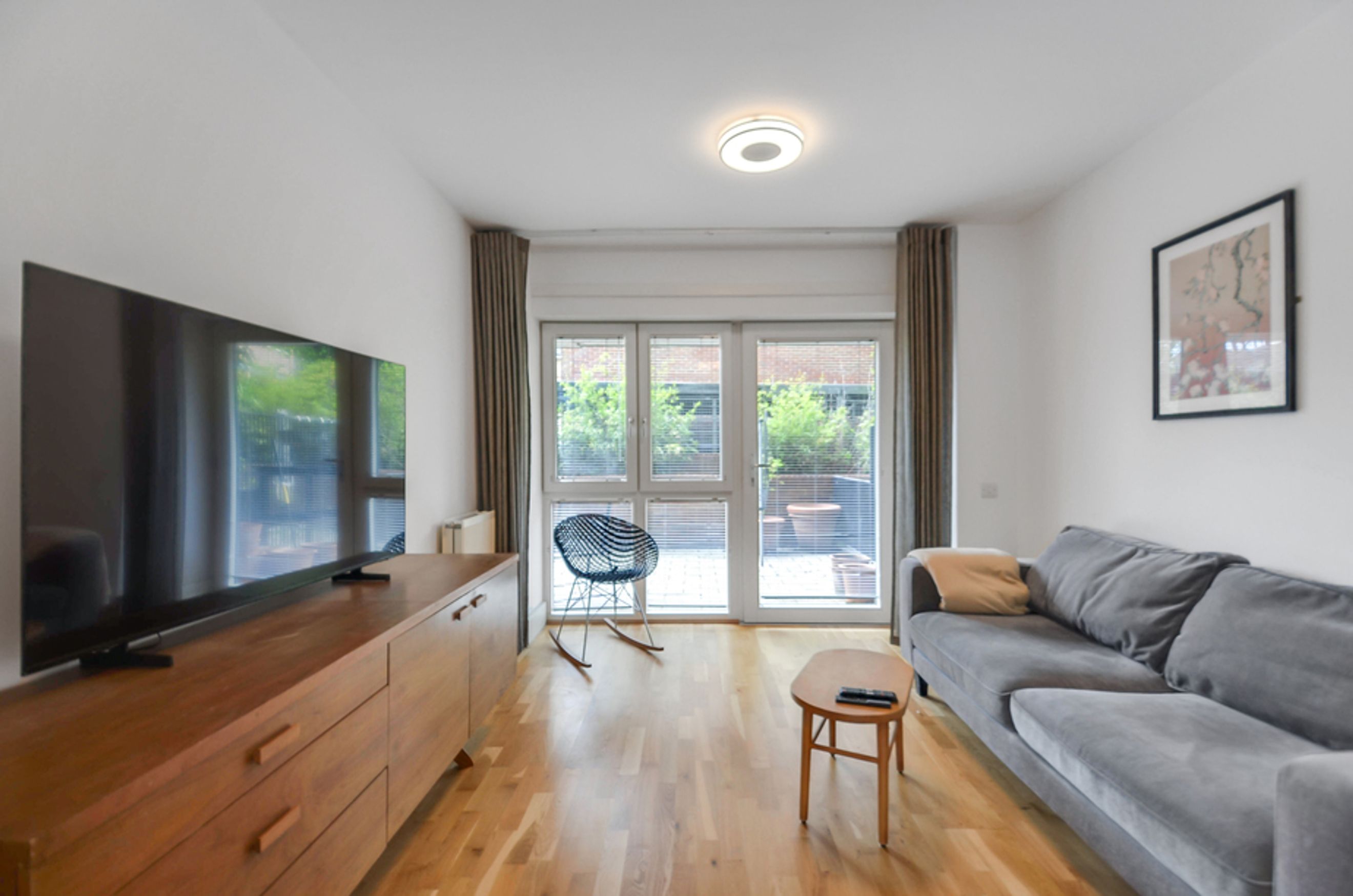 Property photo 1 of 26 for Monmouth Court, Coopers Road